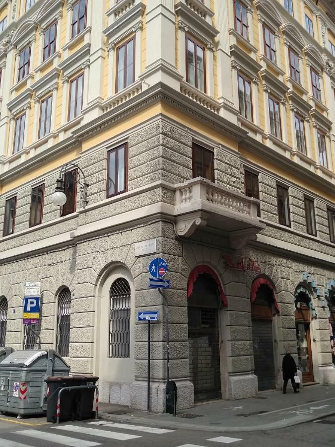 Affittacamere Iris Triest Exterior foto